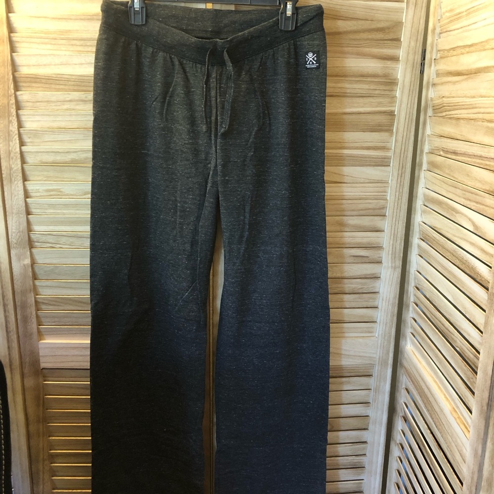 Red, White, and Blue Apparel Women’s Basic Sweatpant